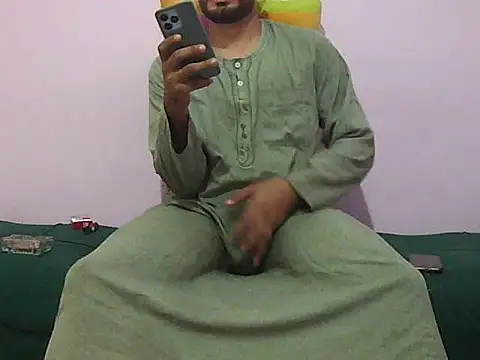 Snapshot of foxsanSs chatting on 11-08-25, 06:07 foxsanSs online show from 11-08-25, 06:07