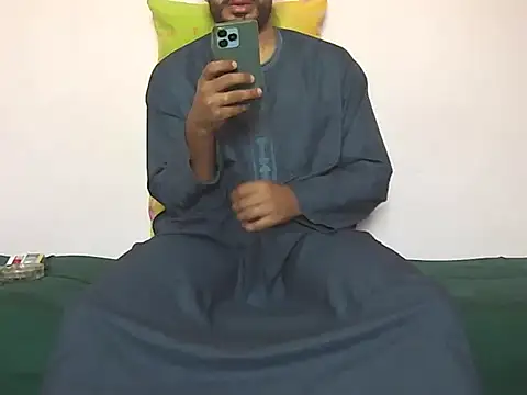 Snapshot of foxsanSs chatting on 11-20-25, 11:21 foxsanSs online show from 11-20-25, 11:21