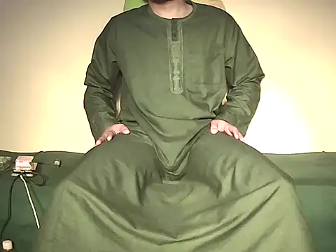 Snapshot of foxsanSs chatting on 11-23-25, 06:24 foxsanSs online show from 11-23-25, 06:24