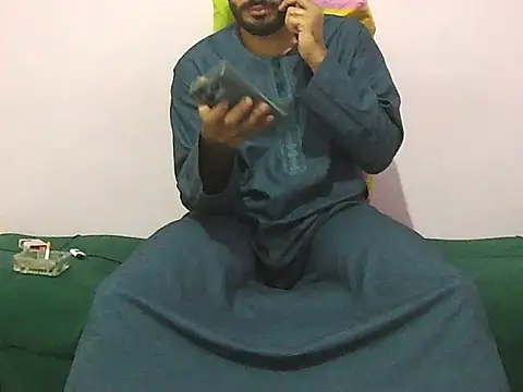 Snapshot of foxsanSs chatting on 11-23-25, 10:42 foxsanSs online show from 11-23-25, 10:42