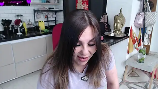 Myrnasexxx online show from 06-27-26, 04:01
