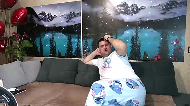 Snapshot of Big_Boss55 chatting on 03-16-25, 07:17 Big Boss55 online show from 03-16-25, 07:17