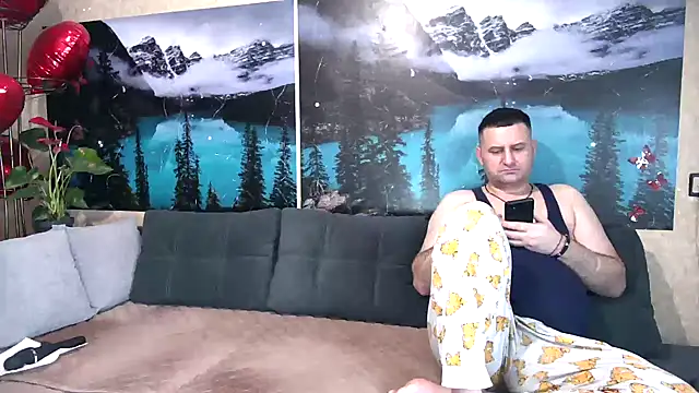 Snapshot of Big_Boss55 chatting on 03-23-25, 08:48 Big Boss55 online show from 03-23-25, 08:48