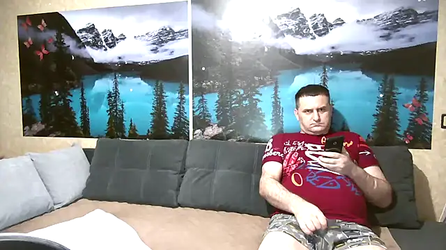 Snapshot of Big_Boss55 chatting on 09-10-25, 08:14 Big Boss55 online show from 09-10-25, 08:14