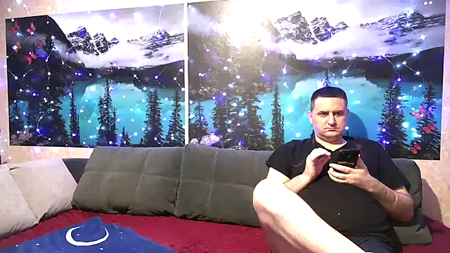 Snapshot of Big_Boss55 chatting on 12-14-25, 09:03 Big Boss55 online show from 12-14-25, 09:03