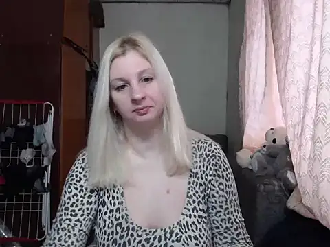 BustyBlond online show from 02-06-25, 06:18