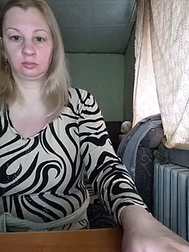 BustyBlond online show from 02-14-26, 05:59