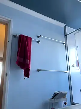 Snapshot of RuggyRackz chatting on 11-19-25, 08:09 RuggyRackz online show from 11-19-25, 08:09