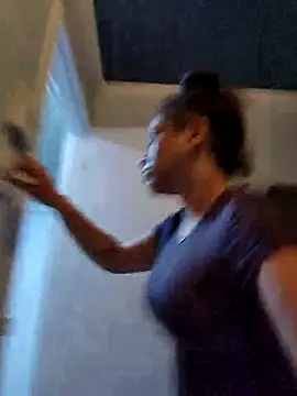 Snapshot of RuggyRackz chatting on 11-26-25, 02:12 RuggyRackz online show from 11-26-25, 02:12