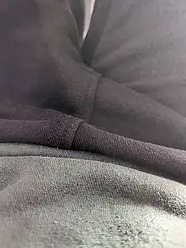 Elixire1 online show from 12-20-25, 01:29