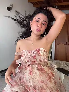 GabriSaenz online show from 04-18-26, 02:10