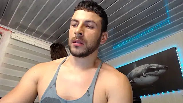 Snapshot of bayronfit chatting on 05-25-26, 12:38 bayronfit online show from 05-25-26, 12:38