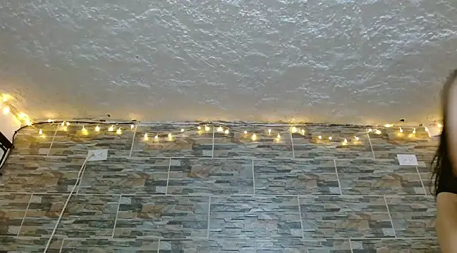 Snapshot of omar_alurba chatting on 03-21-25, 10:17 omar alurba online show from 03-21-25, 10:17