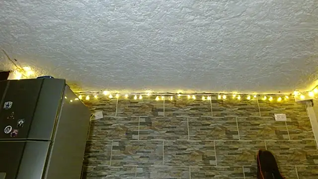 Snapshot of omar_alurba chatting on 09-20-25, 11:50 omar alurba online show from 09-20-25, 11:50