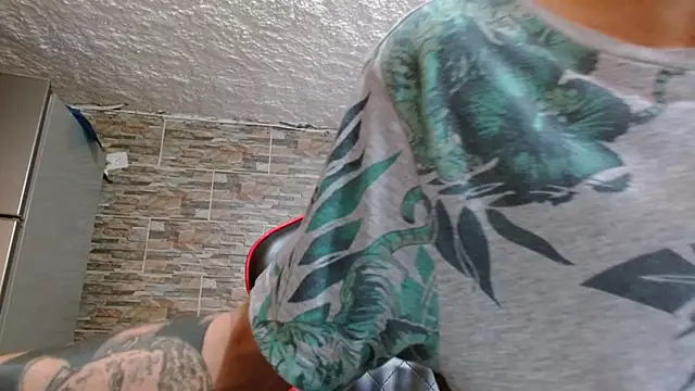 Snapshot of omar_alurba chatting on 09-22-25, 07:27 omar alurba online show from 09-22-25, 07:27