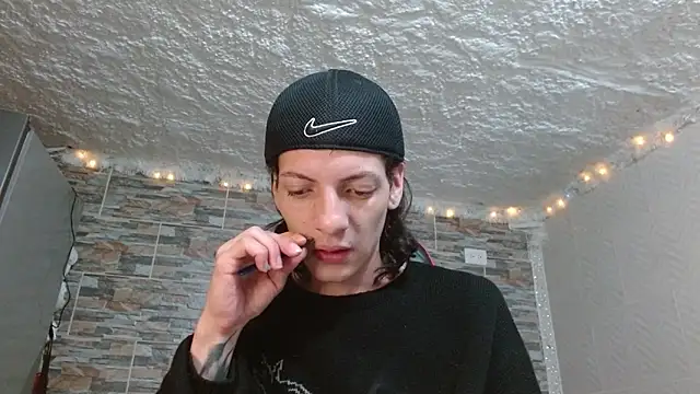 omar alurba online show from 12-18-25, 10:38