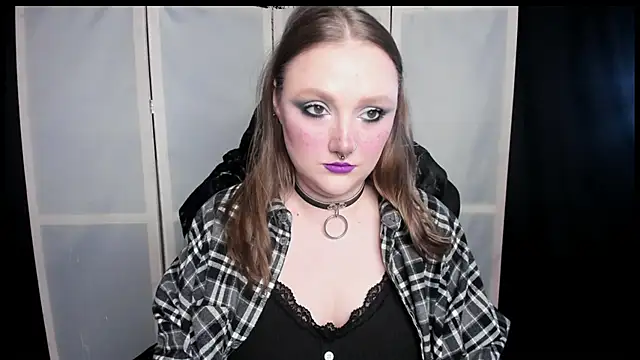 Snapshot of YourDyingBride chatting on 02-20-26, 02:19 YourDyingBride online show from 02-20-26, 02:19