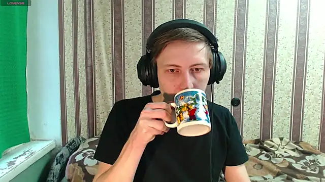 darienlarge online show from 11-13-25, 11:53