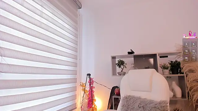 Snapshot of Alexandra_ra chatting on 02-11-26, 07:52 Alexandra ra online show from 02-11-26, 07:52