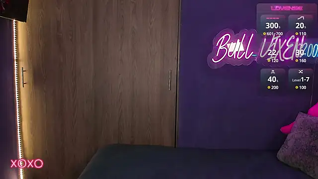 Snapshot of bull_vixen2001 chatting on 01-16-25, 12:20 bull vixen2001 online show from 01-16-25, 12:20
