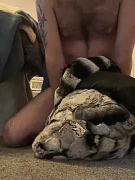 Snapshot of Furdale chatting on 12-31-24, 01:19 Furdale online show from 12-31-24, 01:19