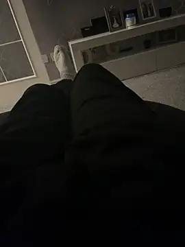 Snapshot of Furdale chatting on 01-08-25, 06:20 Furdale online show from 01-08-25, 06:20