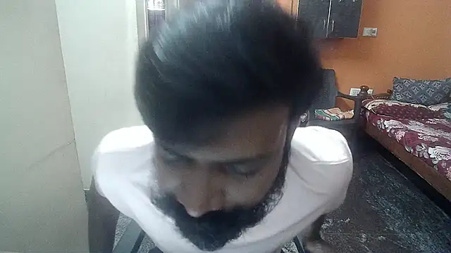 Snapshot of Indiaguy4u chatting on 12-27-24, 08:45 Indiaguy4u online show from 12-27-24, 08:45