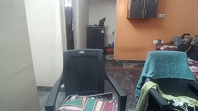 Snapshot of Indiaguy4u chatting on 12-29-24, 06:24 Indiaguy4u online show from 12-29-24, 06:24