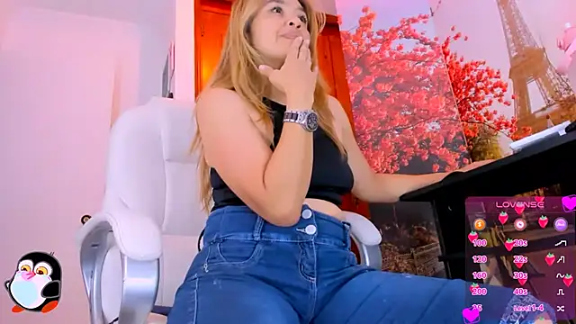 Snapshot of Salomesweet69 chatting on 10-18-25, 12:02 Salomesweet69 online show from 10-18-25, 12:02