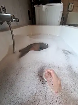 Snapshot of toeloverlive chatting on 03-12-26, 08:09 toeloverlive online show from 03-12-26, 08:09