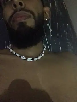 Snapshot of Alessandro__Rossi chatting on 01-05-25, 06:24 Alessandro Rossi online show from 01-05-25, 06:24