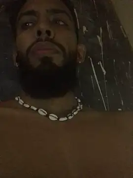 Snapshot of Alessandro__Rossi chatting on 01-08-25, 05:15 Alessandro Rossi online show from 01-08-25, 05:15