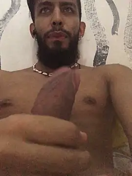 Snapshot of Alessandro__Rossi chatting on 01-15-25, 08:37 Alessandro Rossi online show from 01-15-25, 08:37