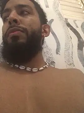 Snapshot of Alessandro__Rossi chatting on 01-17-25, 07:05 Alessandro Rossi online show from 01-17-25, 07:05