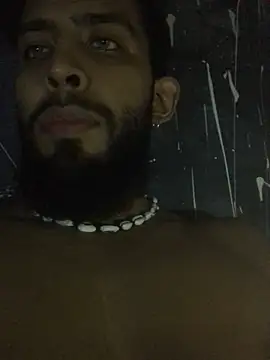 Snapshot of Alessandro__Rossi chatting on 01-24-25, 05:10 Alessandro Rossi online show from 01-24-25, 05:10