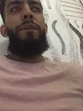 Snapshot of Alessandro__Rossi chatting on 02-14-25, 03:15 Alessandro Rossi online show from 02-14-25, 03:15