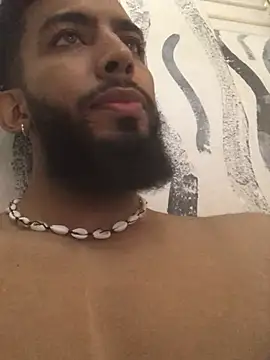 Snapshot of Alessandro__Rossi chatting on 02-19-25, 02:55 Alessandro Rossi online show from 02-19-25, 02:55