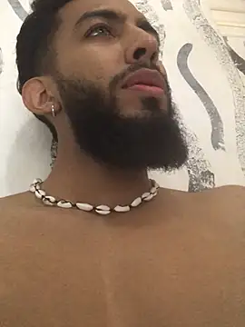 Snapshot of Alessandro__Rossi chatting on 02-19-25, 06:43 Alessandro Rossi online show from 02-19-25, 06:43