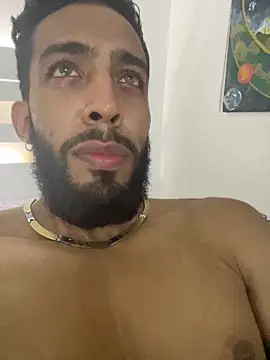 Snapshot of Alessandro__Rossi chatting on 09-20-25, 06:03 Alessandro Rossi online show from 09-20-25, 06:03