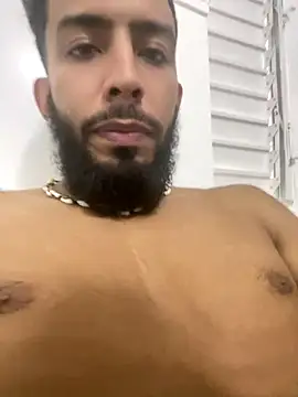 Snapshot of Alessandro__Rossi chatting on 11-05-25, 08:09 Alessandro Rossi online show from 11-05-25, 08:09