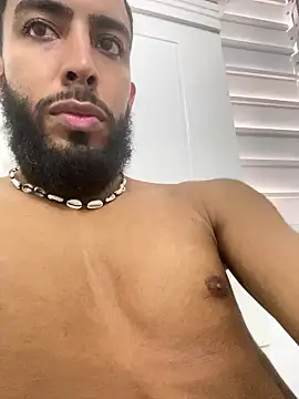 Snapshot of Alessandro__Rossi chatting on 01-08-26, 12:40 Alessandro Rossi online show from 01-08-26, 12:40