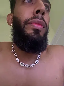 Snapshot of Alessandro__Rossi chatting on 02-05-26, 05:06 Alessandro Rossi online show from 02-05-26, 05:06