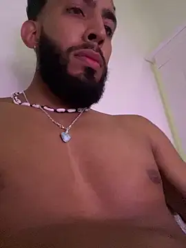 Snapshot of Alessandro__Rossi chatting on 02-28-26, 06:20 Alessandro Rossi online show from 02-28-26, 06:20