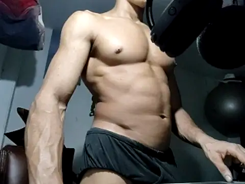 Snapshot of crazylatinguyy chatting on 12-04-25, 02:54 crazylatinguyy online show from 12-04-25, 02:54