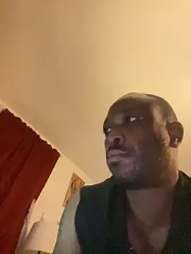 KingB8r online show from 12-18-25, 04:07