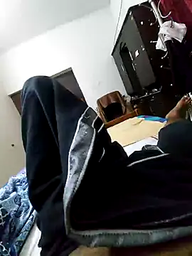 Snapshot of malluflash chatting on 12-10-24, 01:00 malluflash online show from 12-10-24, 01:00