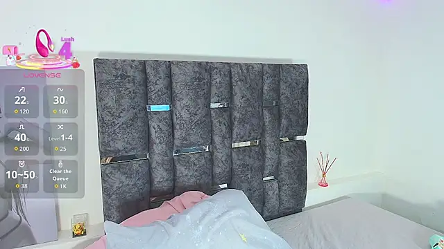 Natasharuso online show from 10-10-25, 12:04