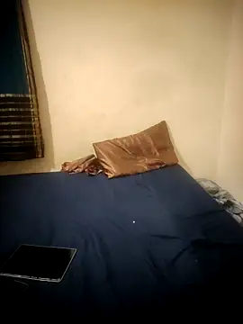 Snapshot of walterpinkman123 chatting on 10-28-25, 11:25 walterpinkman123 online show from 10-28-25, 11:25