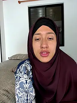 adila anich online show from 11-20-25, 11:04