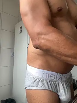 grosso-pau online show from 11-16-25, 05:18